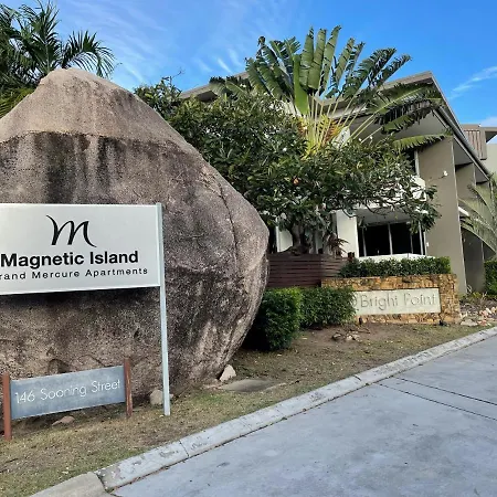 Bright Point 1308 At Magnetic Apartment Nelly Bay Exterior photo