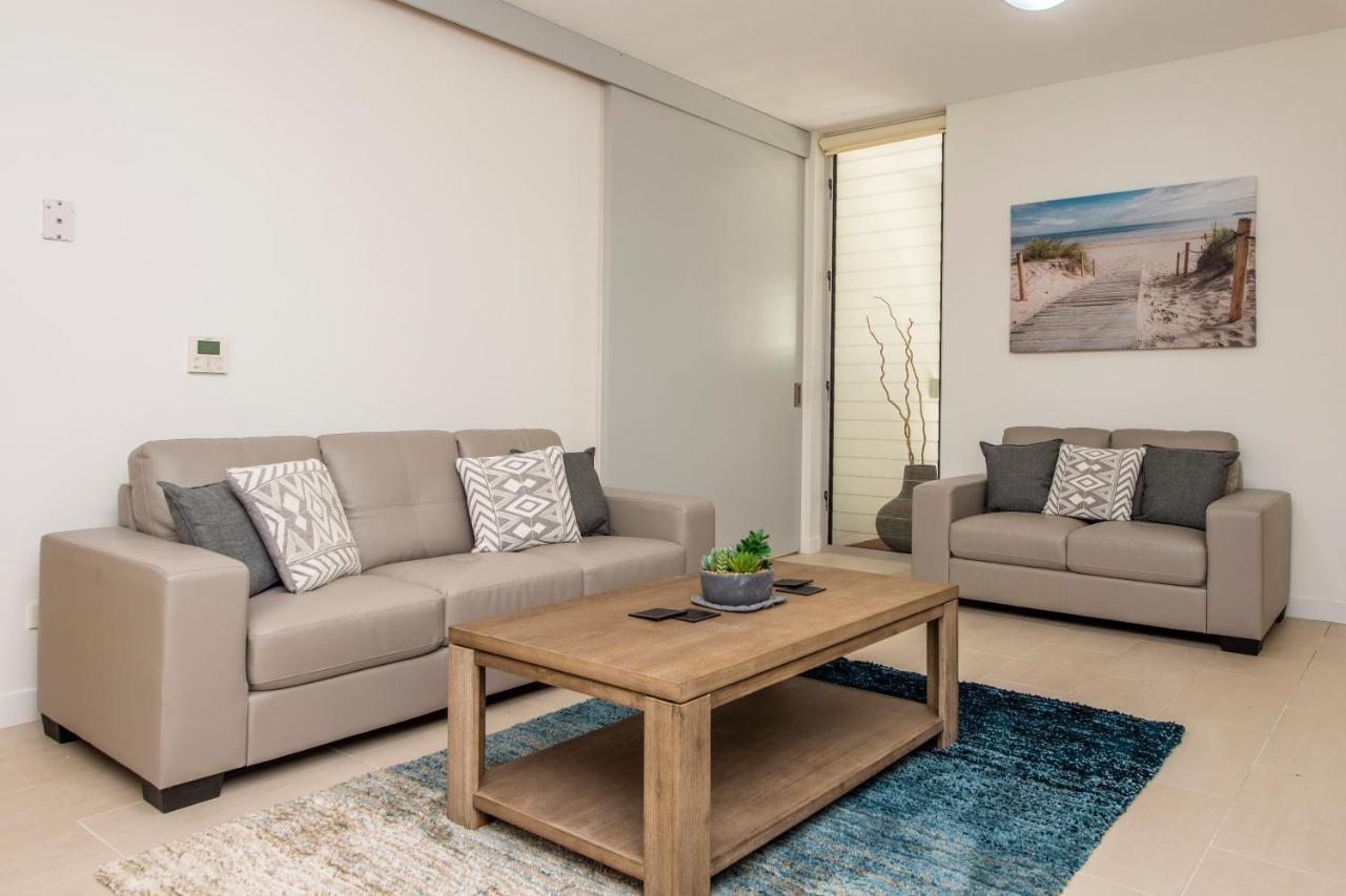 Bright Point 1308 At Magnetic Apartment *