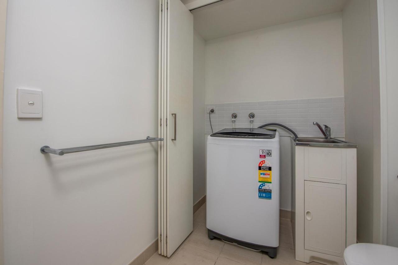 Bright Point 1308 At Magnetic Apartment Nelly Bay