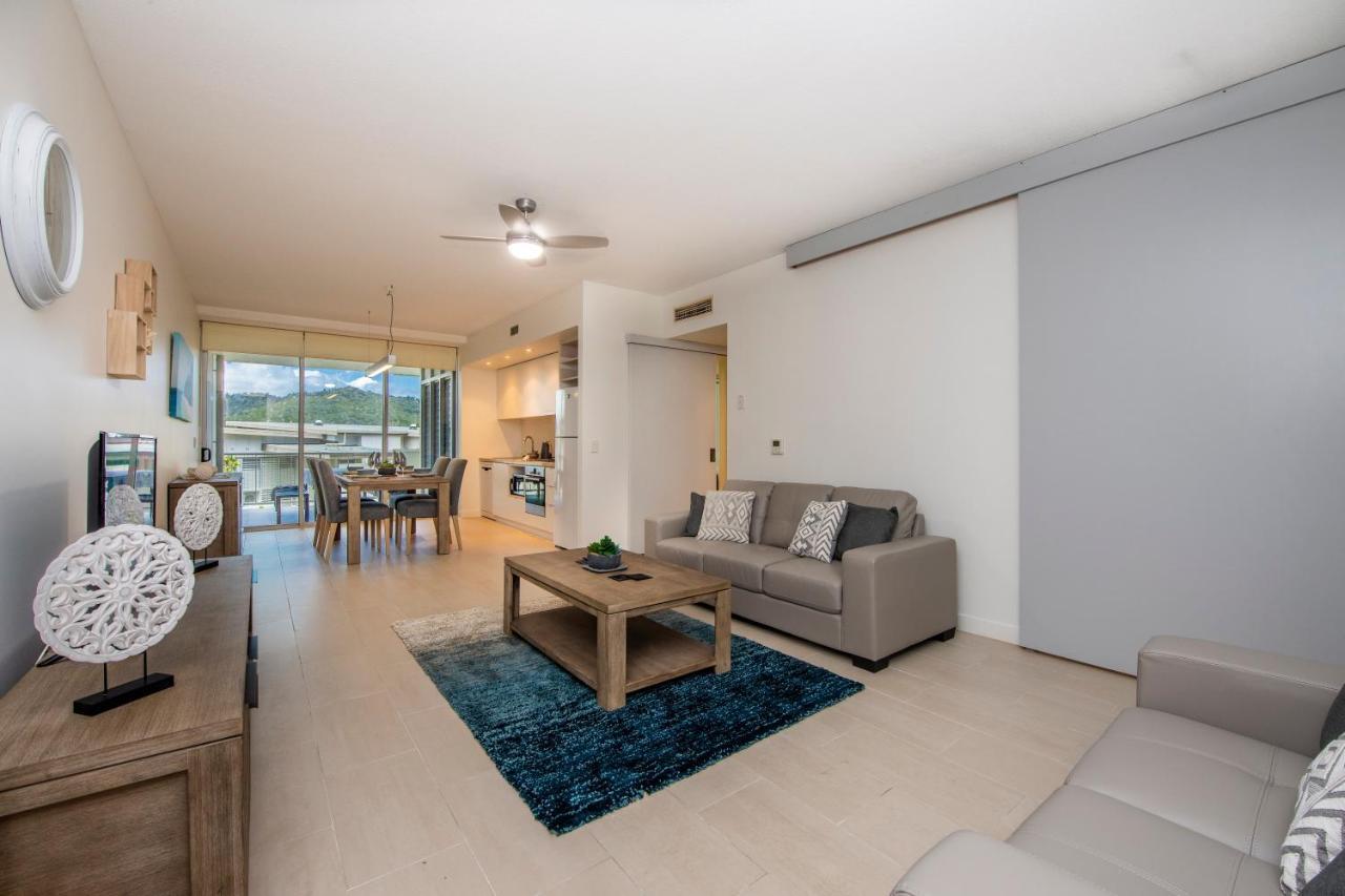 Bright Point 1308 At Magnetic Apartment *